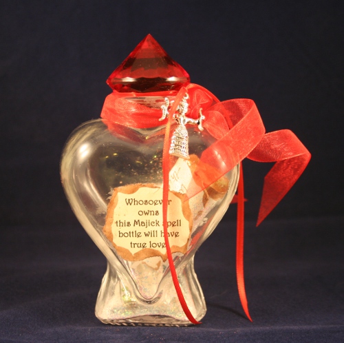 True Love Spell Bottle - Click Image to Close